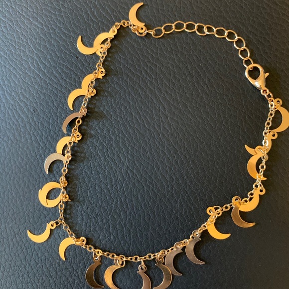 Forever 21 Jewelry - Forever 21 crescent moon anklet NWOT